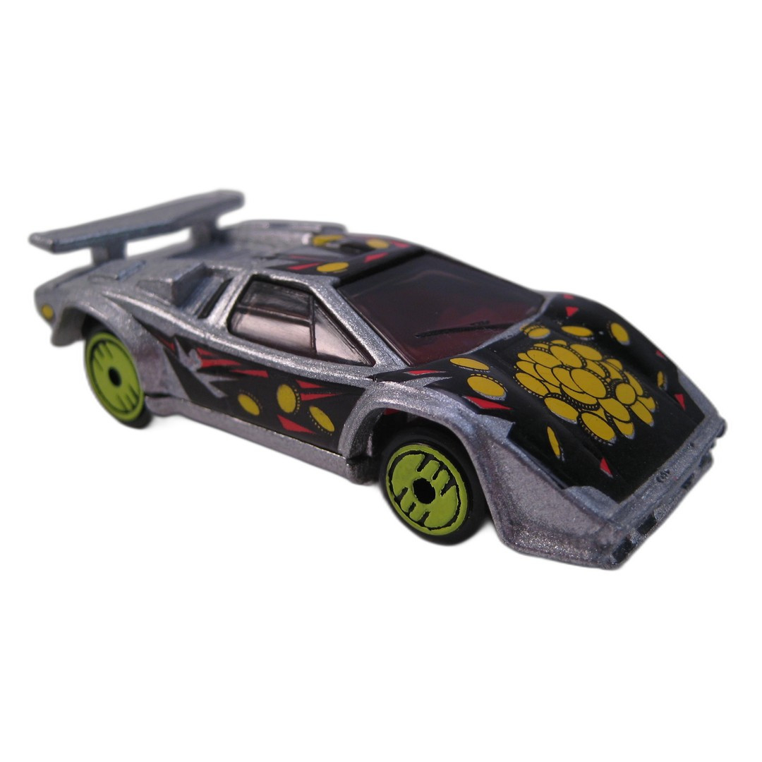 Lamborghini Countach (Metallic Silver)