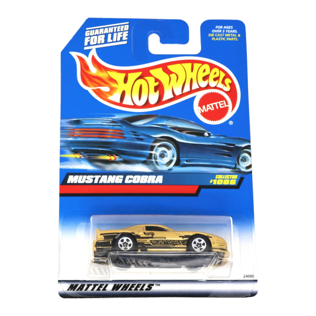 Mustang Cobra (Metalflake Gold)