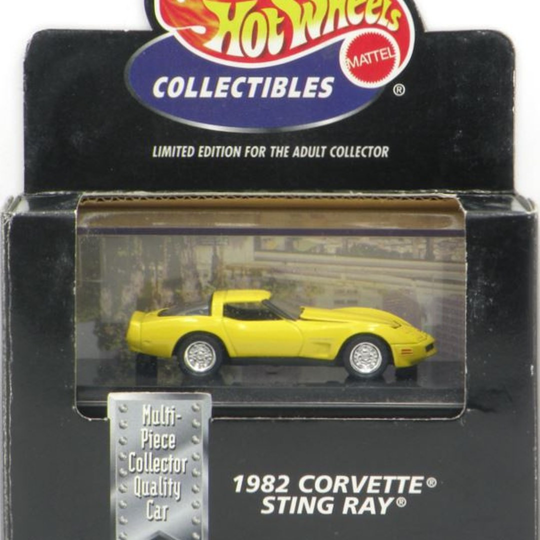 1982 Corvette (Yellow)