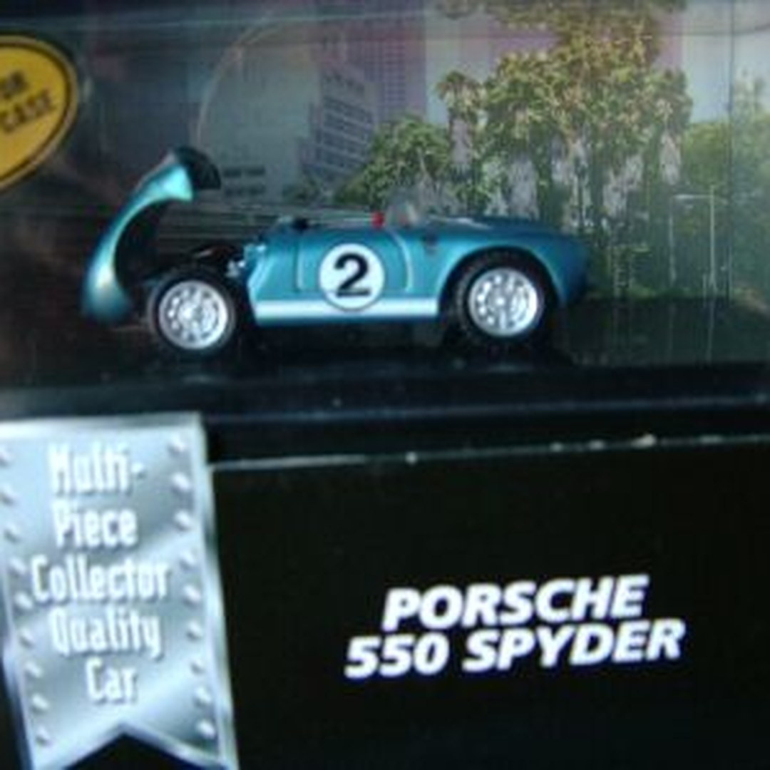 Porsche 550 Spyder (Metallic Blue)