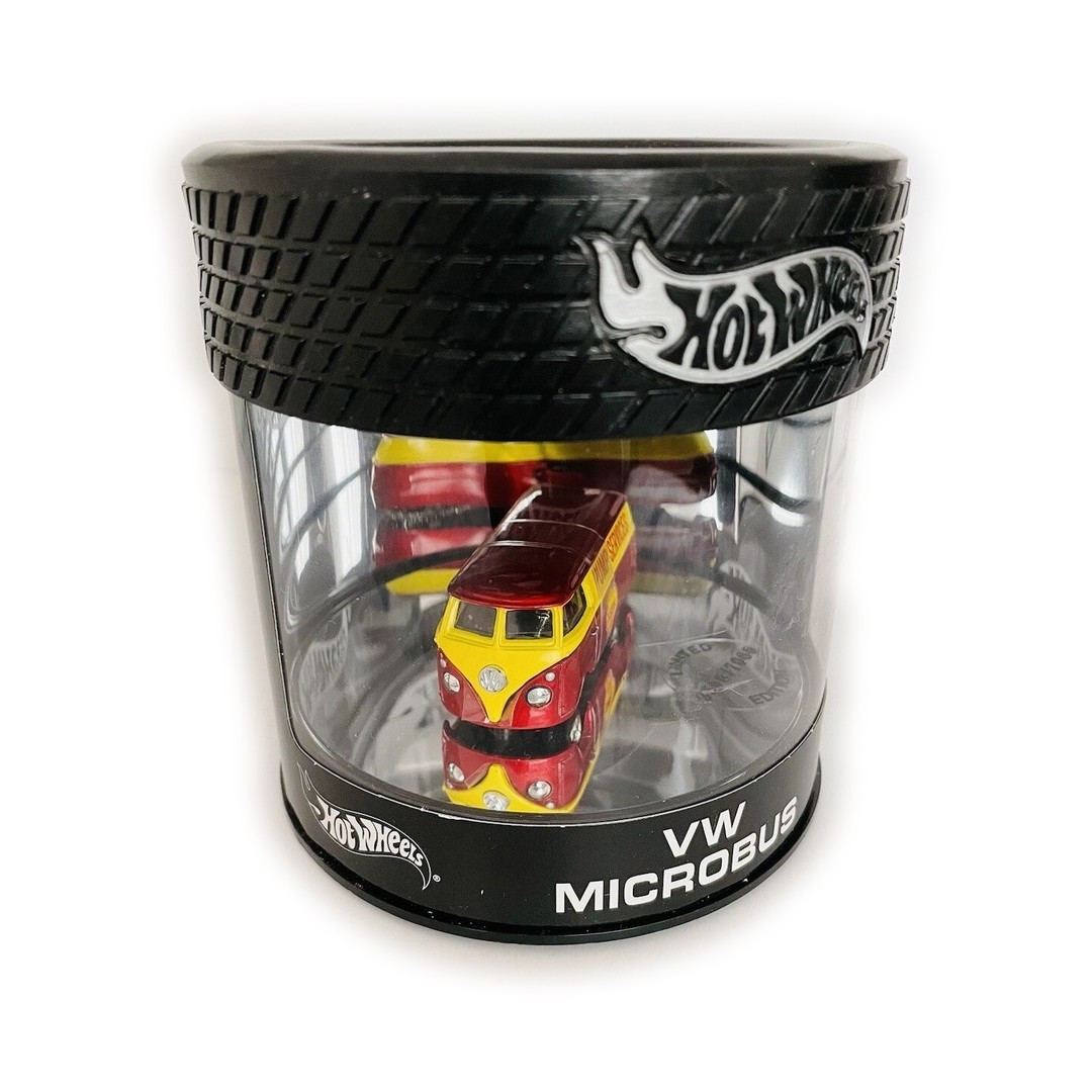 VW Microbus (Hobby - Yellow & Metallic Red)