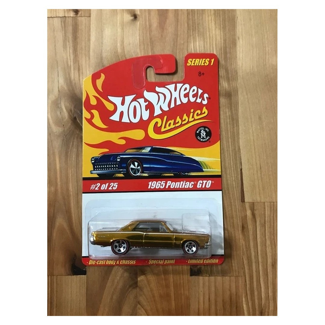 1965 Pontiac GTO (Gold)