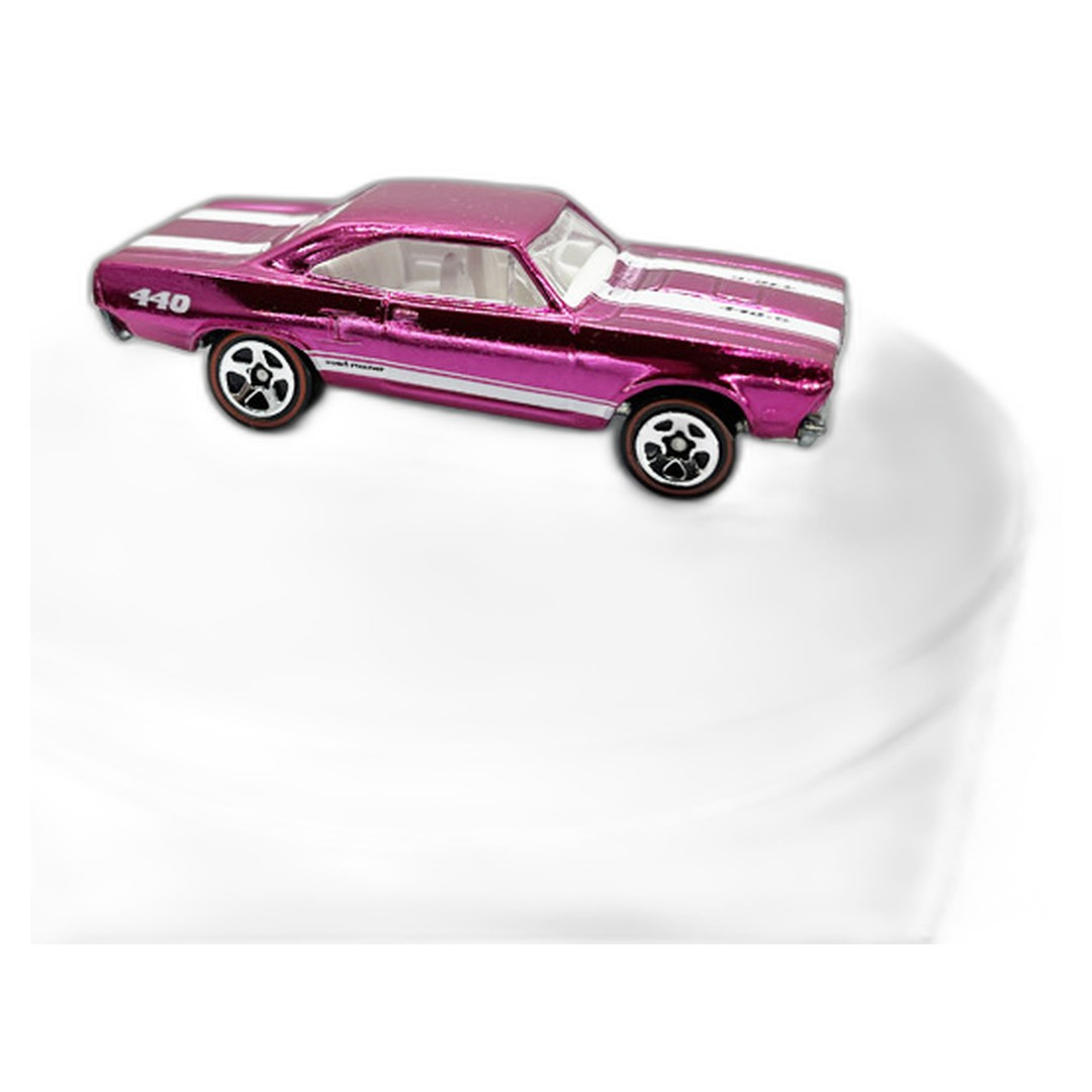 1970 Plymouth Roadrunner (Pink)
