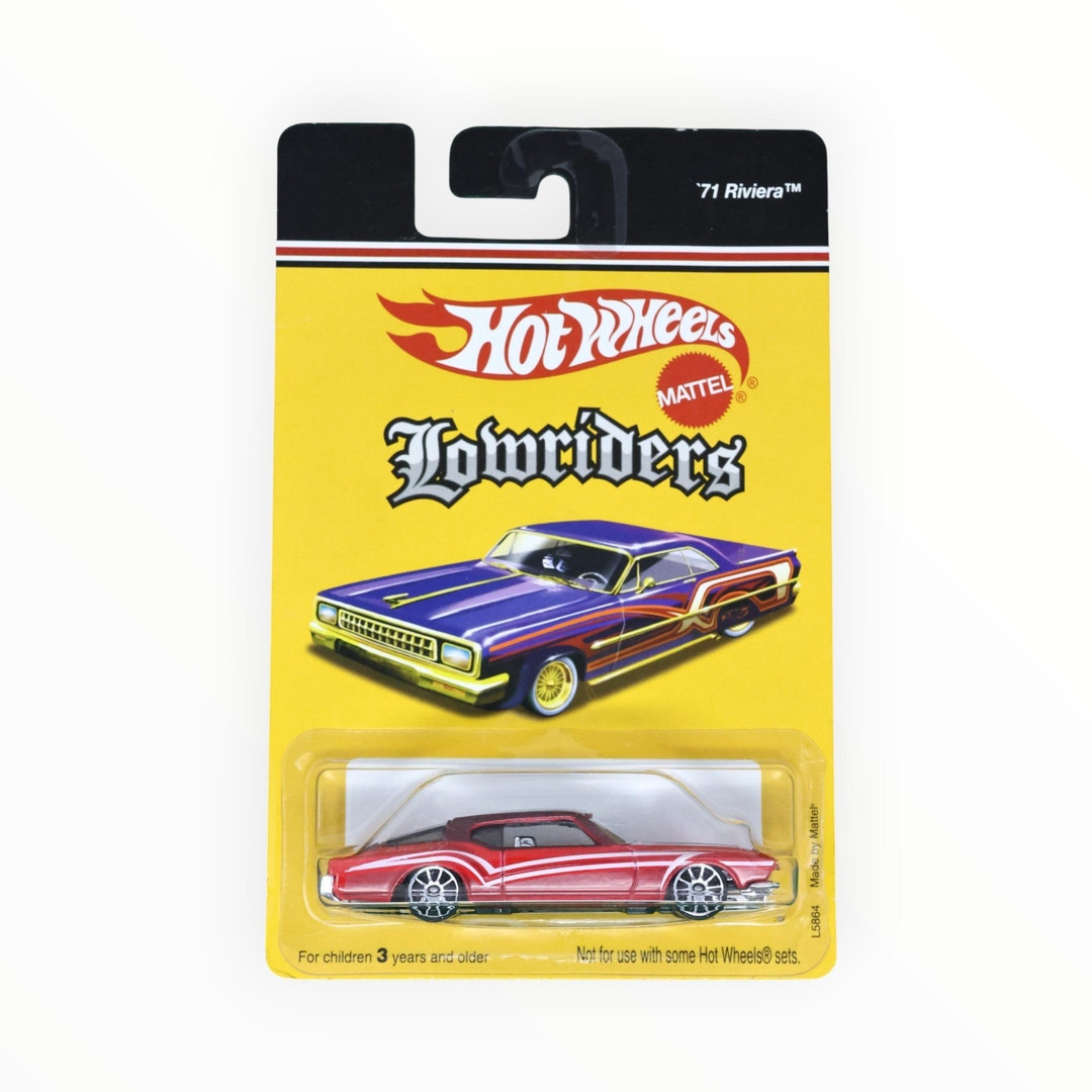 1971 Buick Riviera (Red)
