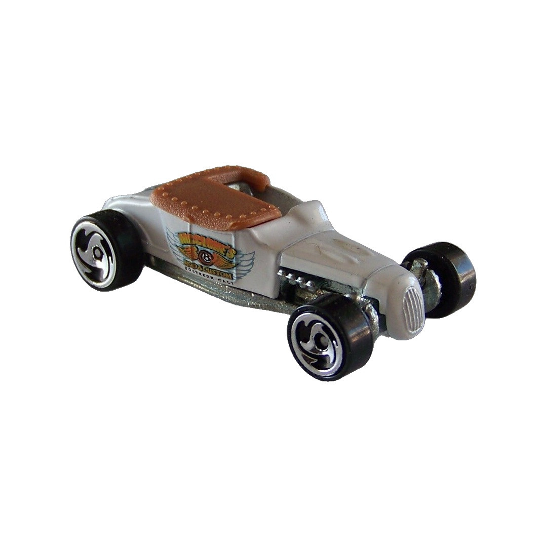 Track T (White)