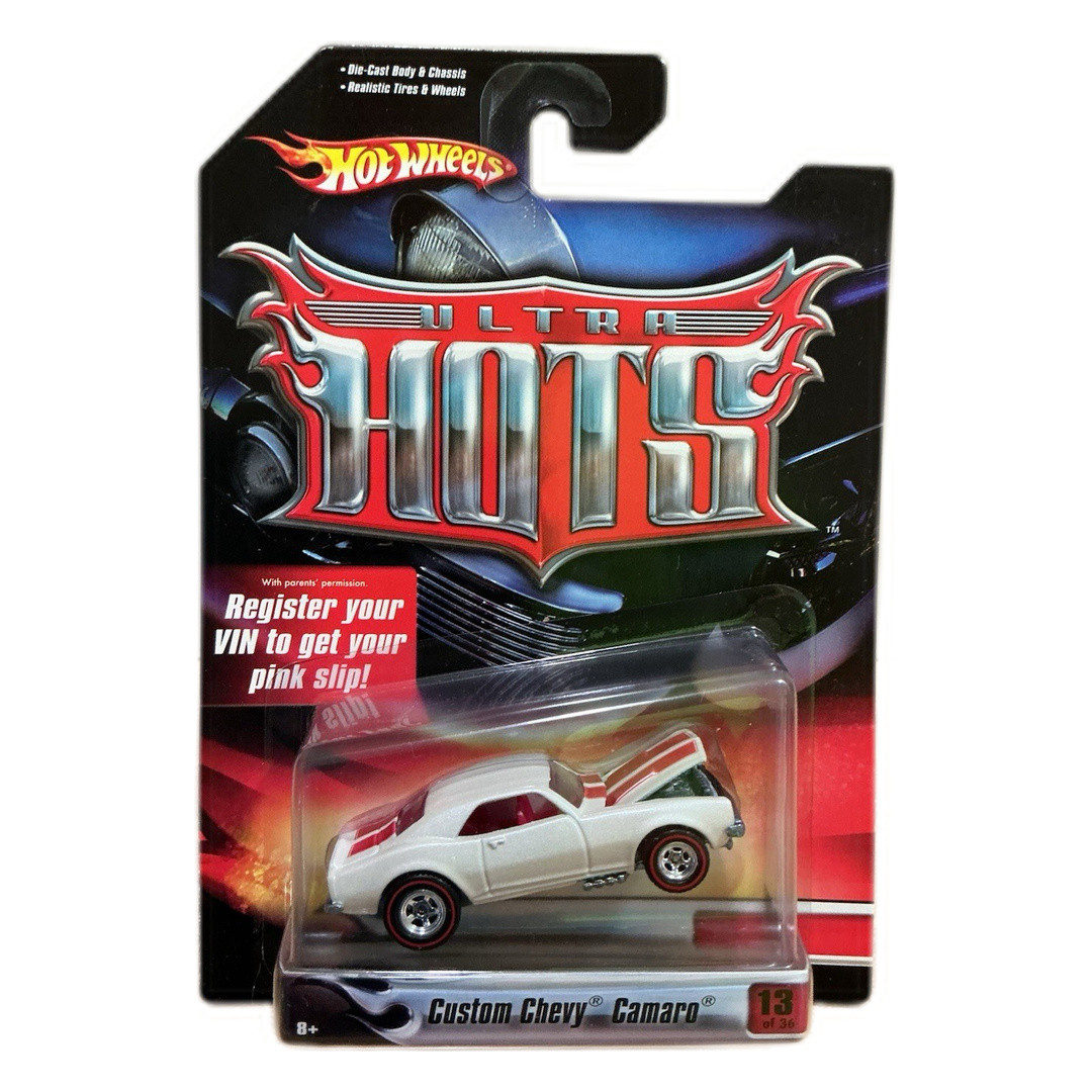 Custom Chevy Camaro (Pearl White)