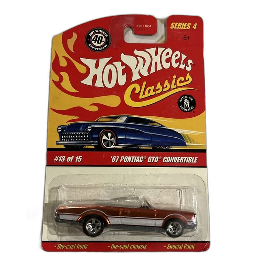'67 Pontiac GTO Convertible (Gold)