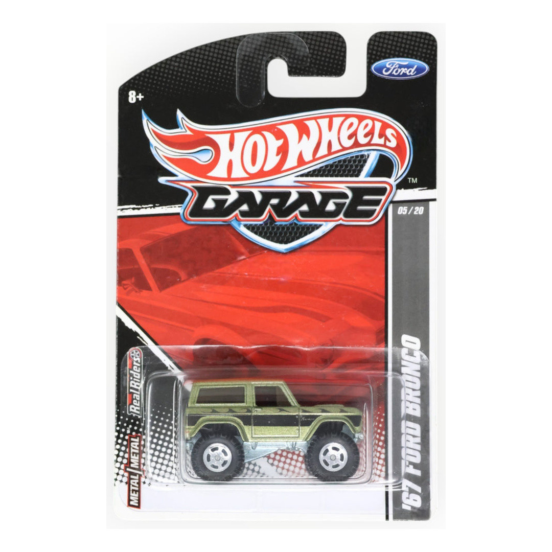'67 Ford Bronco (Metalflake Olive Green)