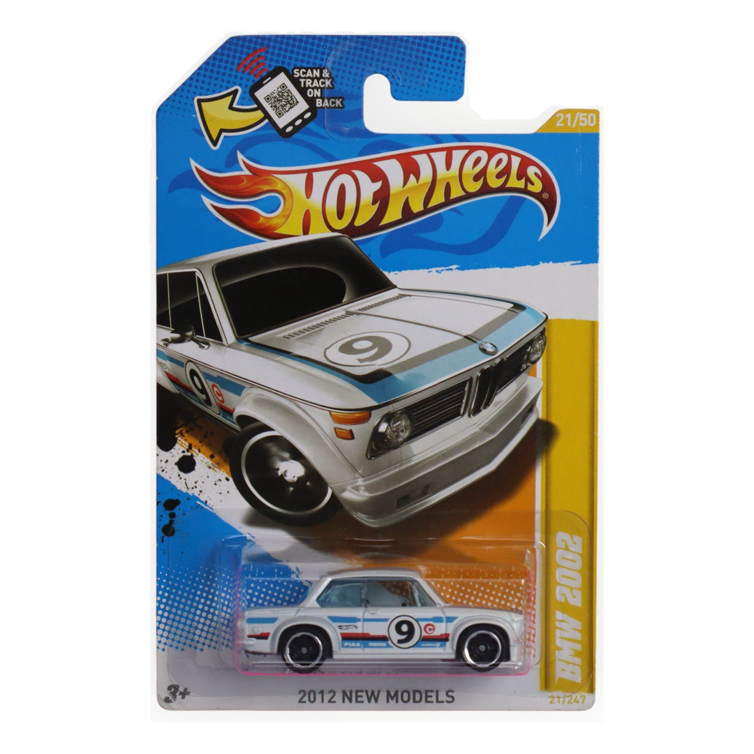 BMW 2002 (Pearl White)