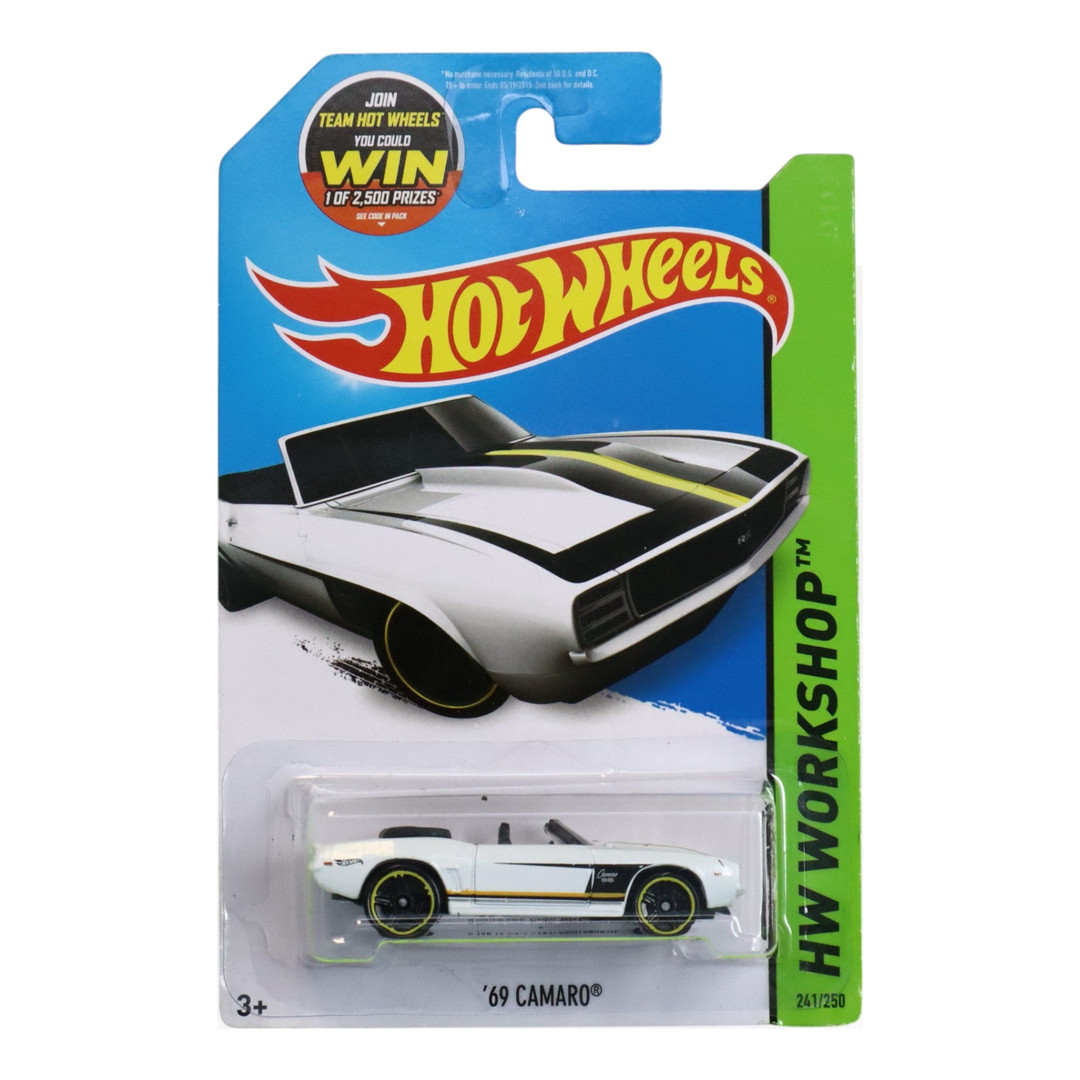 '69 Camaro (White)