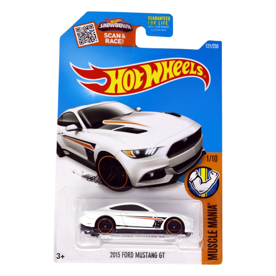 2015 Ford Mustang GT (White)