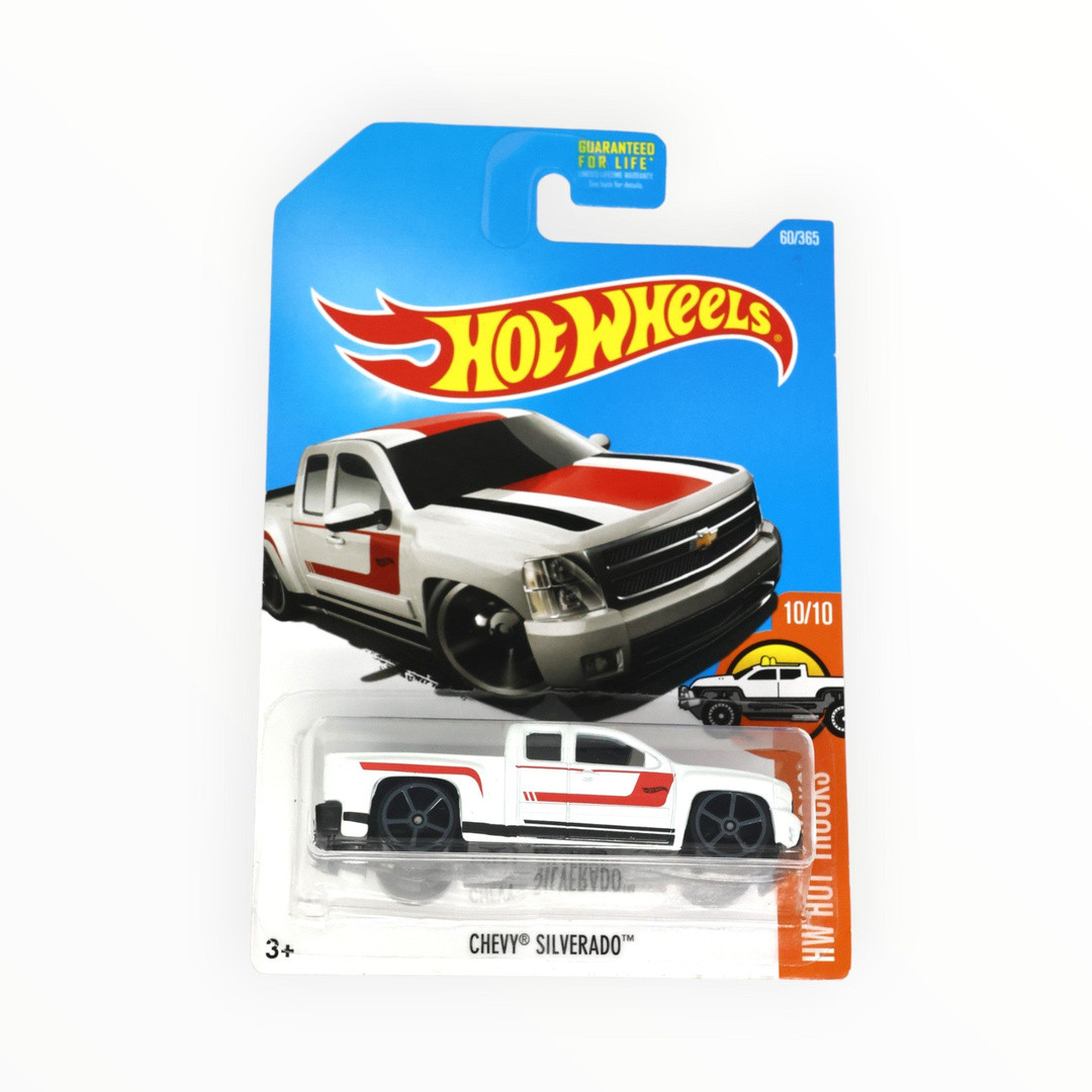 Chevy Silverado (White)