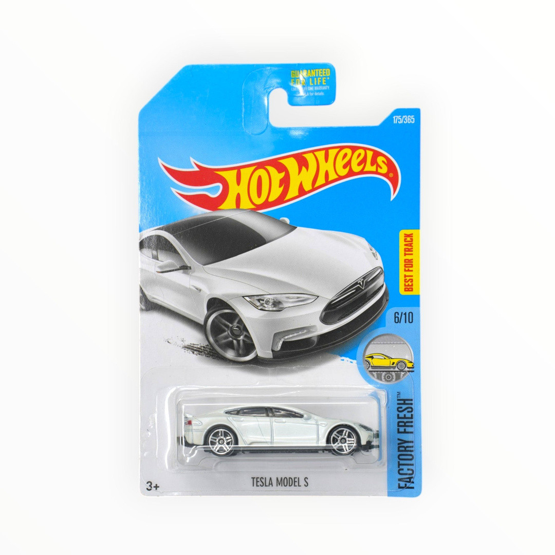 Tesla Model S (White)