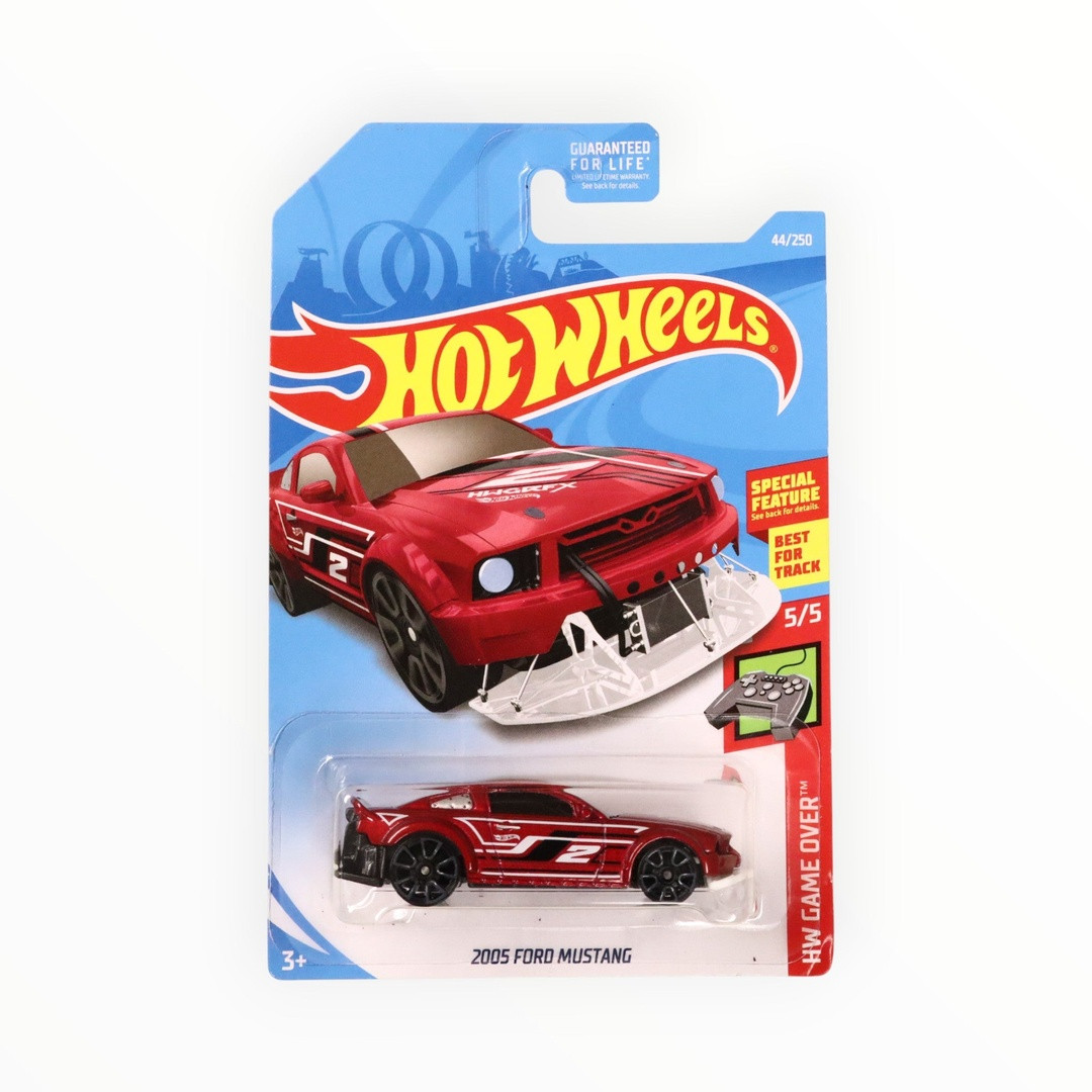 2005 Ford Mustang (Red)