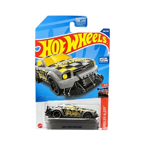 Hot Wheels 2005 Ford Mustang (Silver)