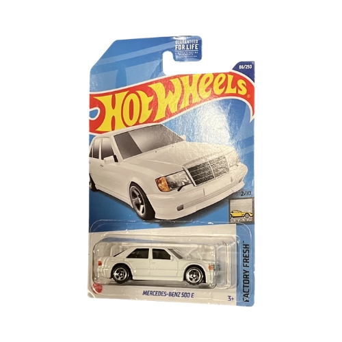 Mercedes-Benz 500 E (White)