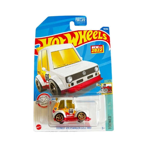 Tooned Volkswagen Golf Mk1 (White)