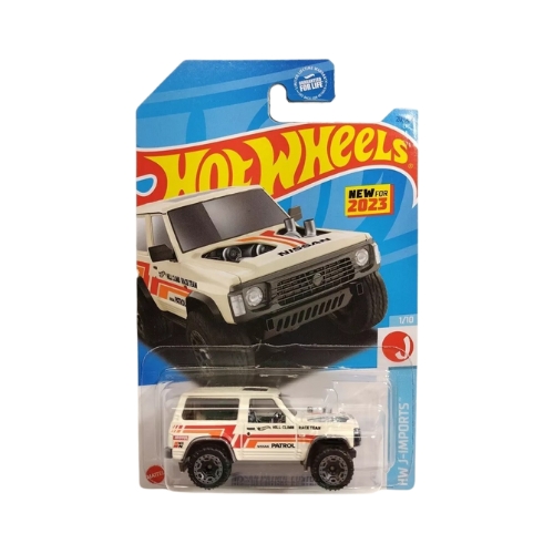 Hot Wheels Nissan Patrol Custom (Ivory)