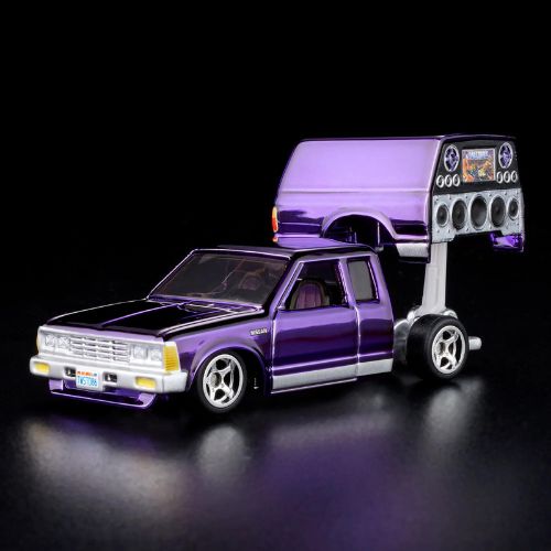 Hot Wheels 1986 Nissan 720 King Cab