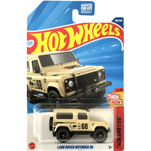 Land Rover Defender 90 (Tan)