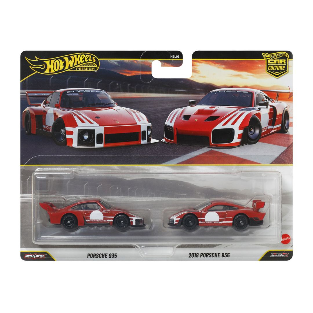 Porsche 935 & ’18 Porsche 935