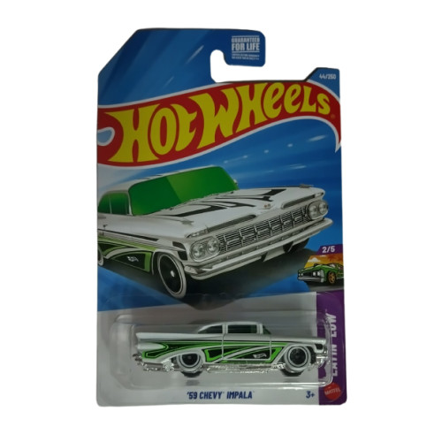 '59 Chevy Impala (White & Green)