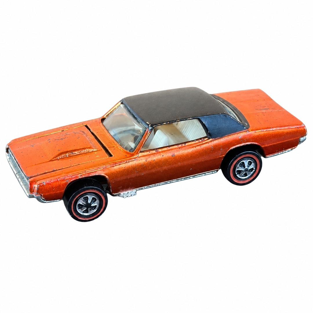 Hot Wheels Custom T-Bird (Spectraflame Orange) (US)