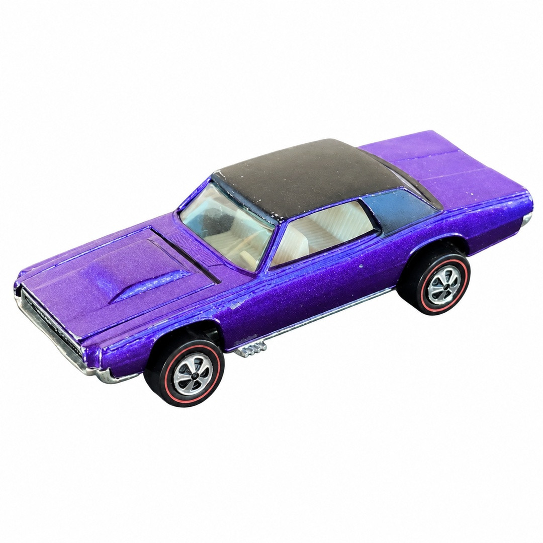 Custom T-Bird (Spectraflame Purple With Black Roof) (US)