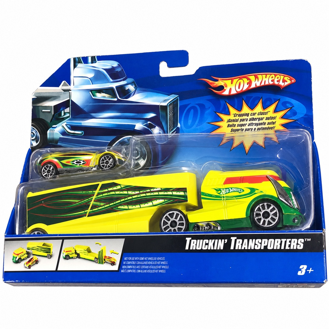 Tilting Cab & Green Sports Car (J3547)
